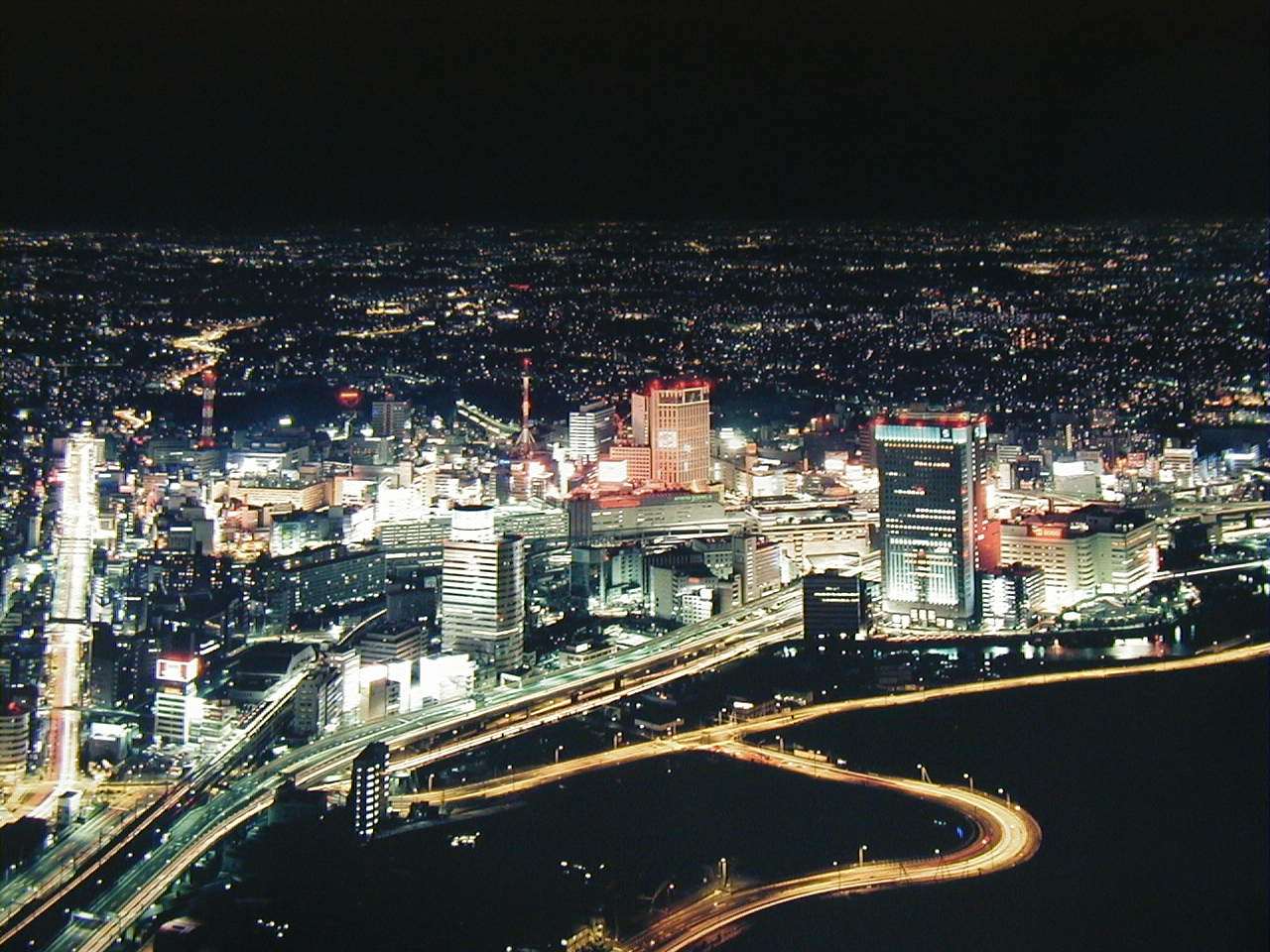 横浜ランドマークタワー　夜景