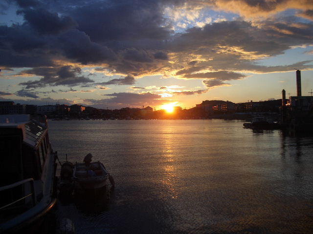 琴浦港の夕日